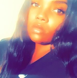 Meet your Posher, Londa